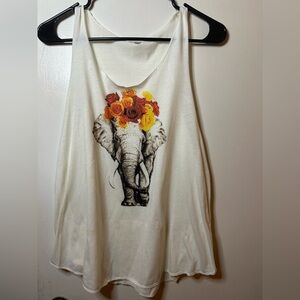 White Elephant Graphic Tank Top Size M